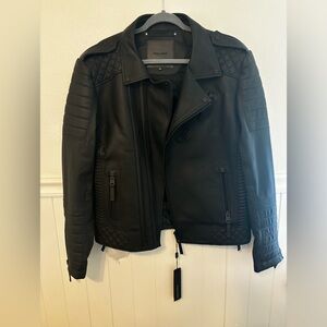 Boda Skins Kay Michaels 2.0 Gun Metal Hardware Jacket
XXL
Never worn!